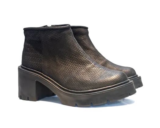 Bota Jerry 42 Cuero espiga negro