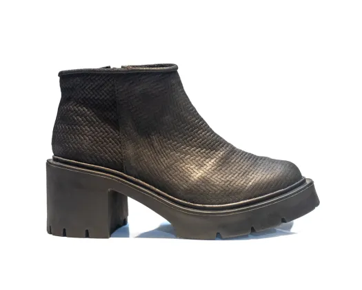 Bota Jerry 42 Cuero espiga negro